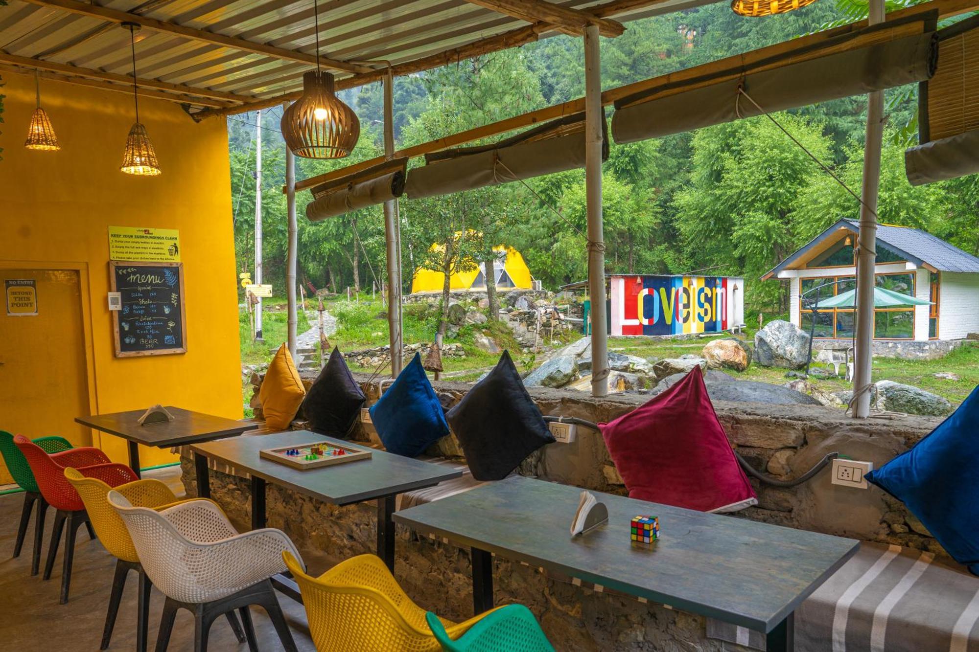 Whoopers Boutique Resort Jibhi Zewnętrze zdjęcie