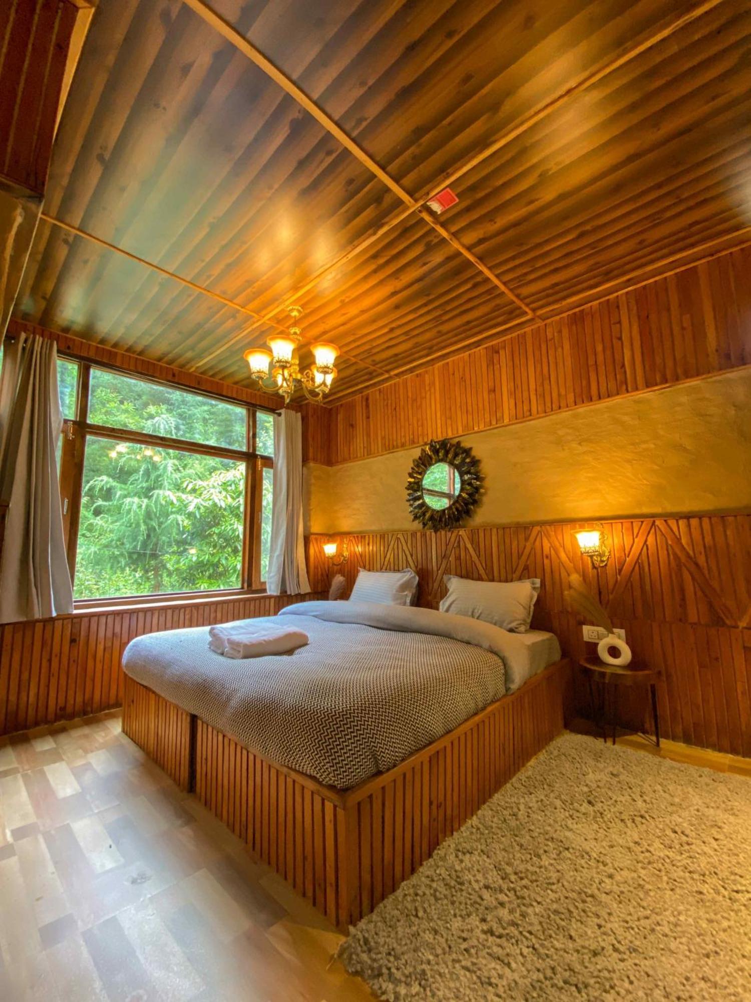 Whoopers Boutique Resort Jibhi Zewnętrze zdjęcie